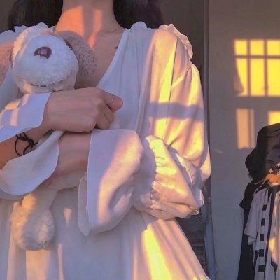 如纸人生封面